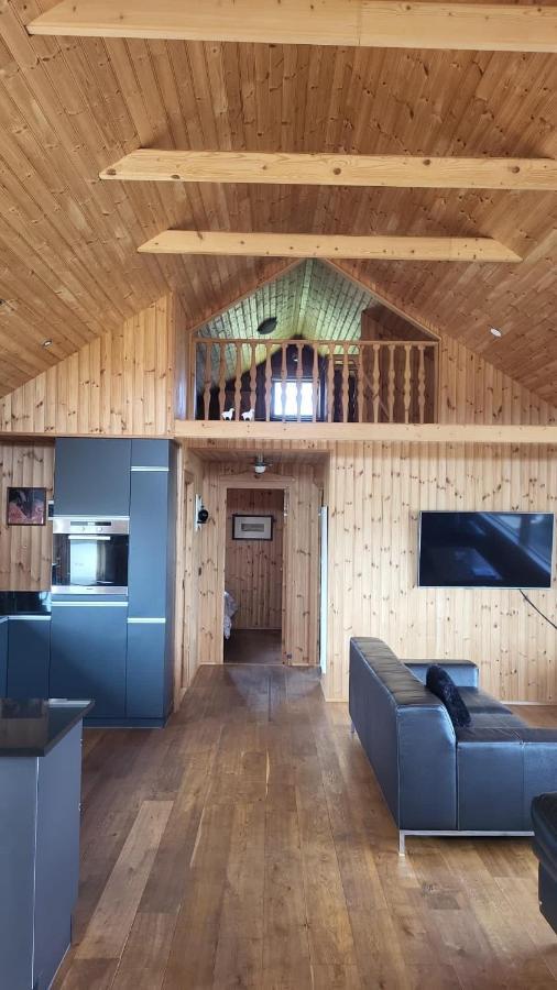 Holiday home Glass House With Private River & 360° Views *
